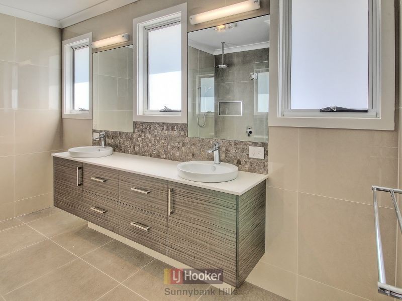 15 Altitude Street, Rochedale QLD 4123