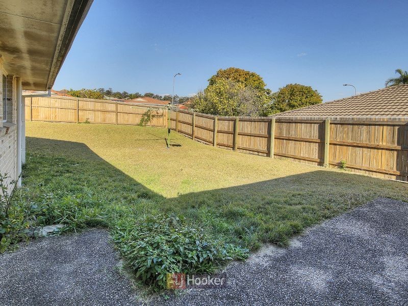 27 Yewleaf Place, Calamvale QLD 4116