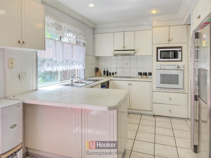 57 Tamarisk Way, Drewvale QLD 4116