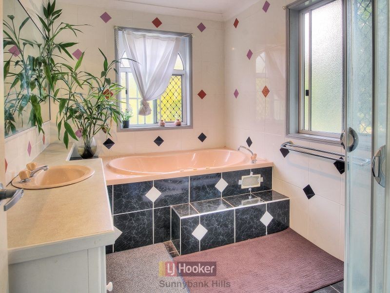 57 Tamarisk Way, Drewvale QLD 4116