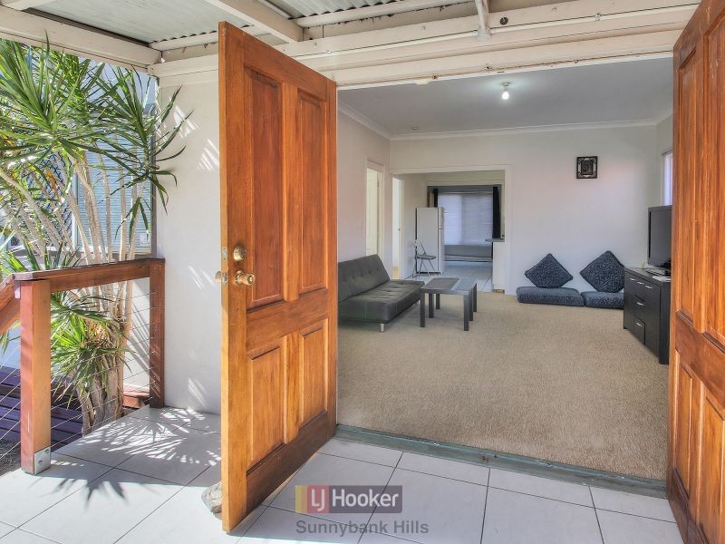 108 Bradman Street, Sunnybank Hills QLD 4109