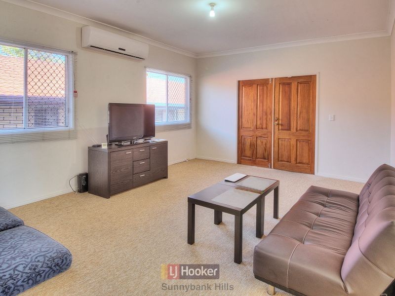 108 Bradman Street, Sunnybank Hills QLD 4109