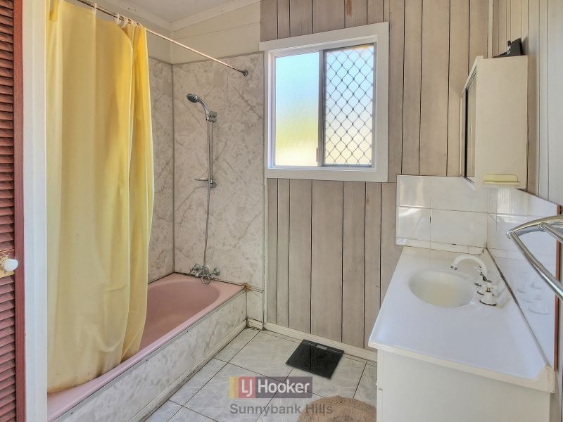 108 Bradman Street, Sunnybank Hills QLD 4109