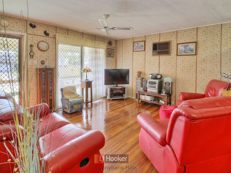 24 Camelia Avenue, Logan Central QLD 4114