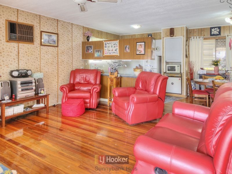 24 Camelia Avenue, Logan Central QLD 4114