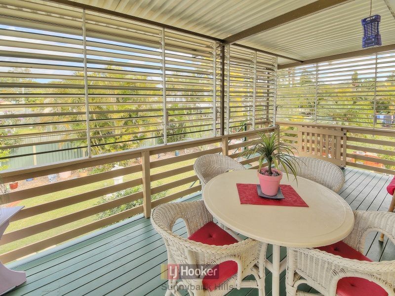 24 Camelia Avenue, Logan Central QLD 4114