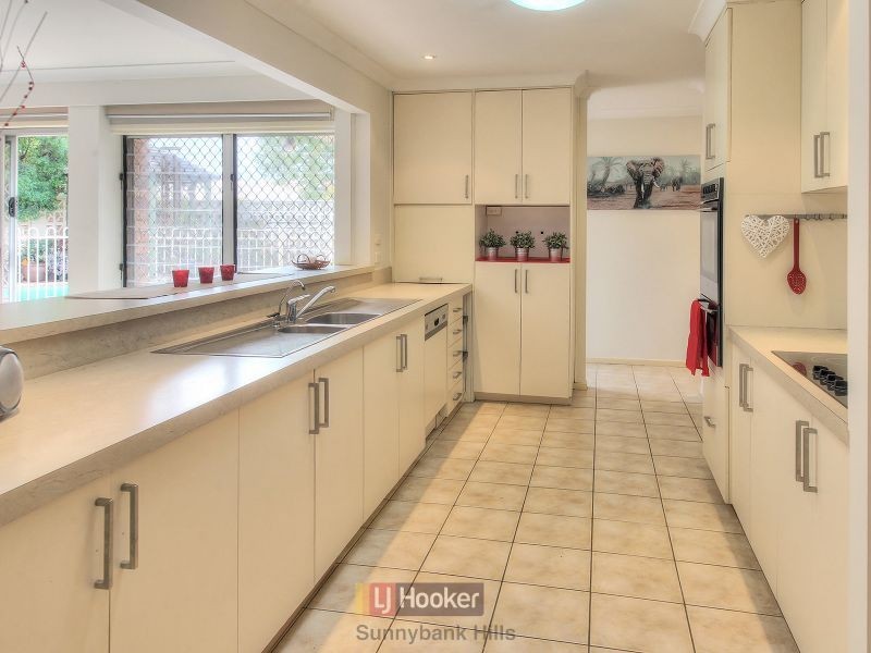 100 Dunedin Street, Sunnybank QLD 4109