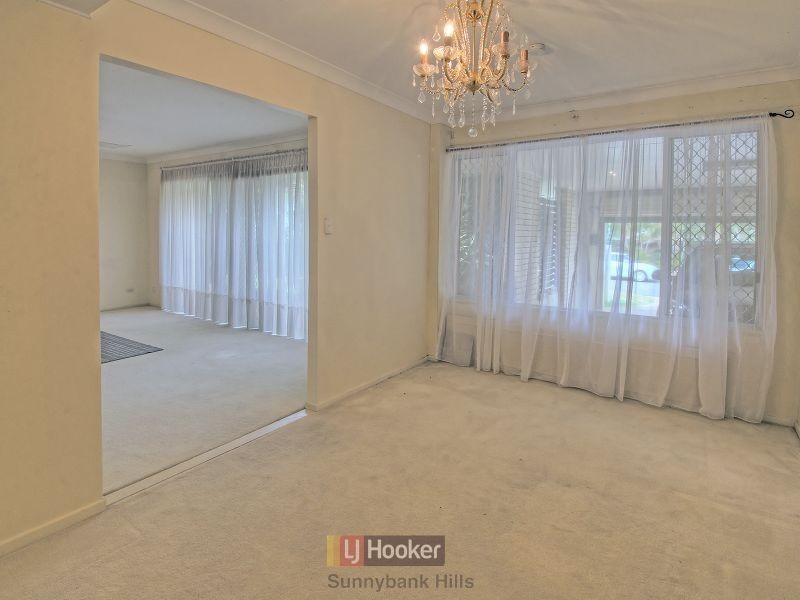 100 Dunedin Street, Sunnybank QLD 4109