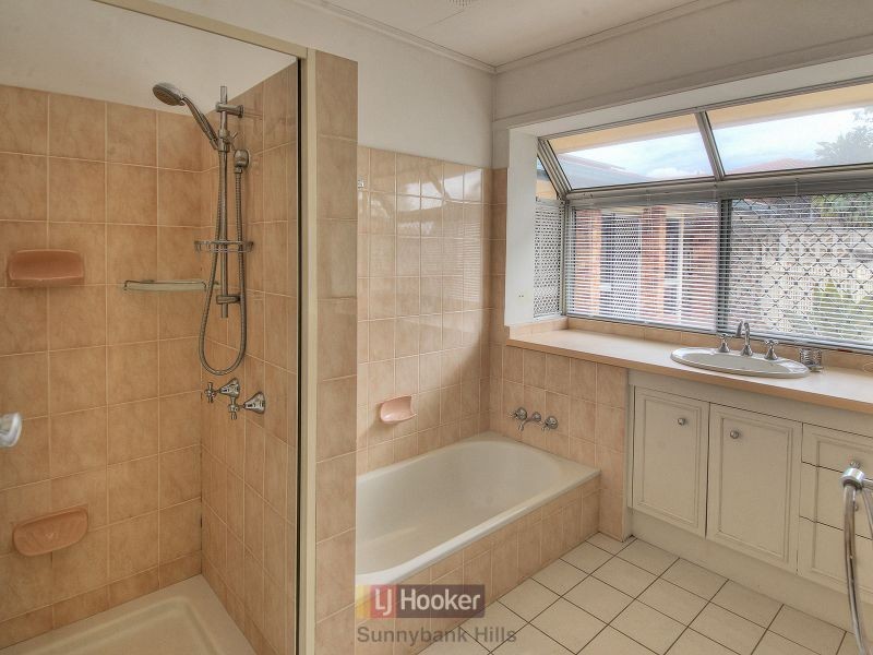 100 Dunedin Street, Sunnybank QLD 4109