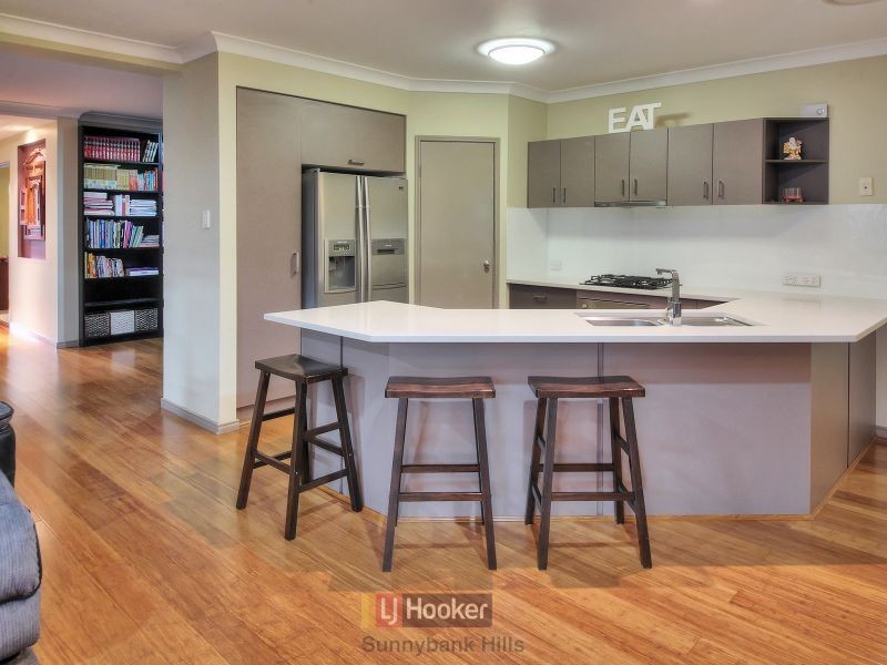 12 Lincon Place, Parkinson QLD 4115