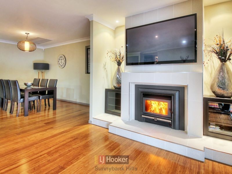 12 Lincon Place, Parkinson QLD 4115