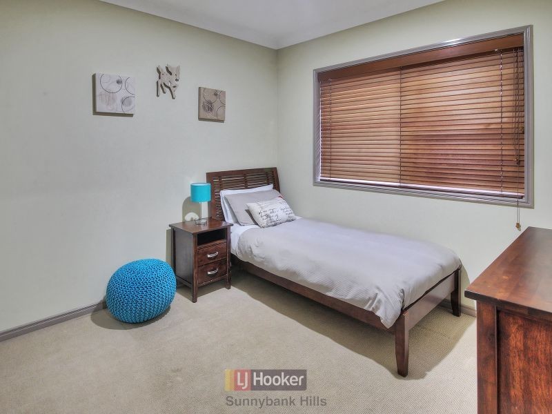 12 Lincon Place, Parkinson QLD 4115