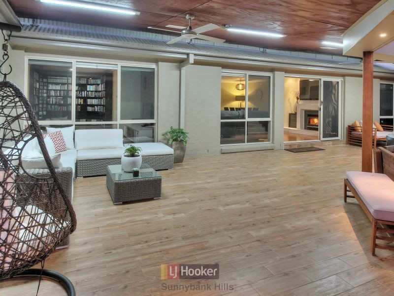 12 Lincon Place, Parkinson QLD 4115