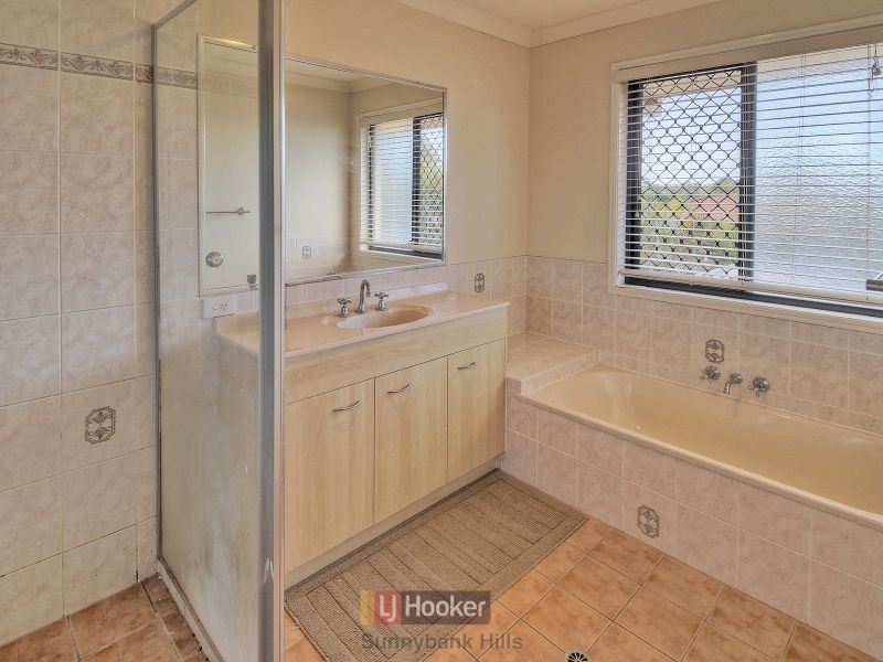 51 Dampier Crescent, Drewvale QLD 4116