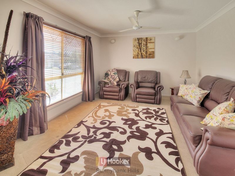 80 Paddington Crescent, Stretton QLD 4116