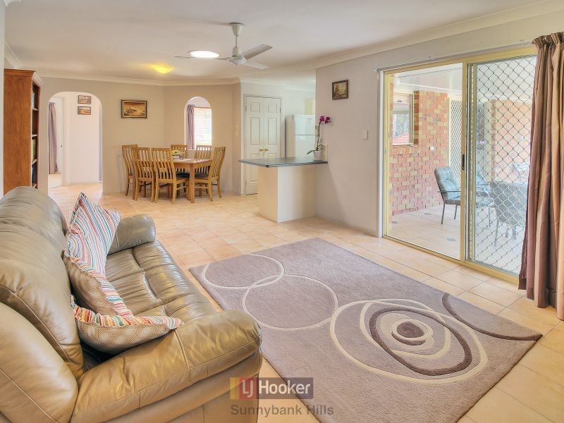 80 Paddington Crescent, Stretton QLD 4116