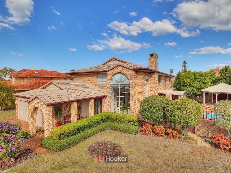 2 Capstan Place, Macgregor QLD 4109