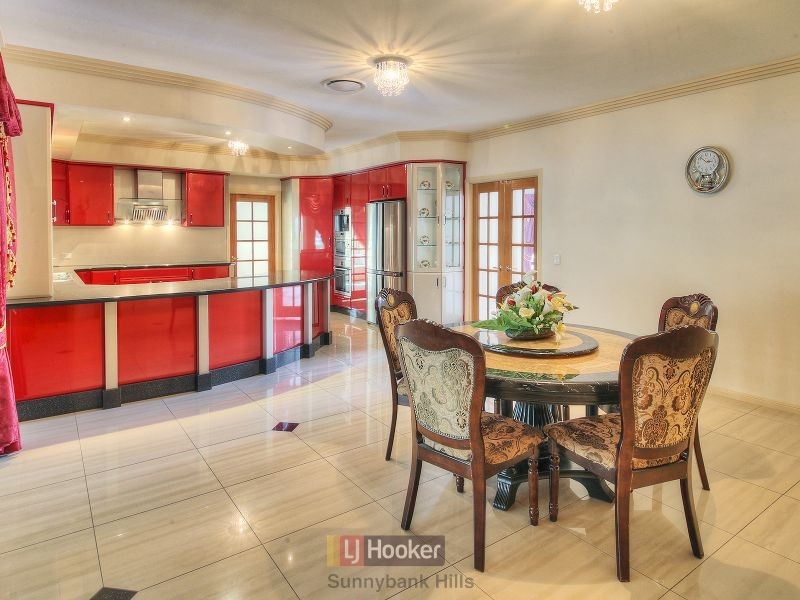 21 Grassland Place, Sunnybank Hills QLD 4109