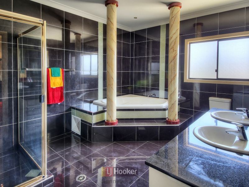 21 Grassland Place, Sunnybank Hills QLD 4109