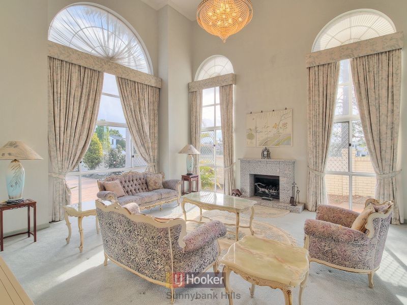 82 The Avenue, Sunnybank Hills QLD 4109