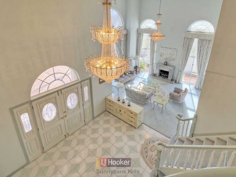 82 The Avenue, Sunnybank Hills QLD 4109