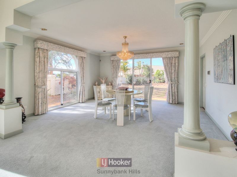 82 The Avenue, Sunnybank Hills QLD 4109