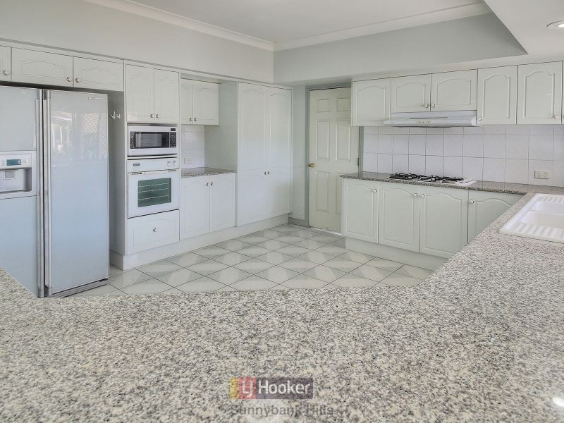 82 The Avenue, Sunnybank Hills QLD 4109