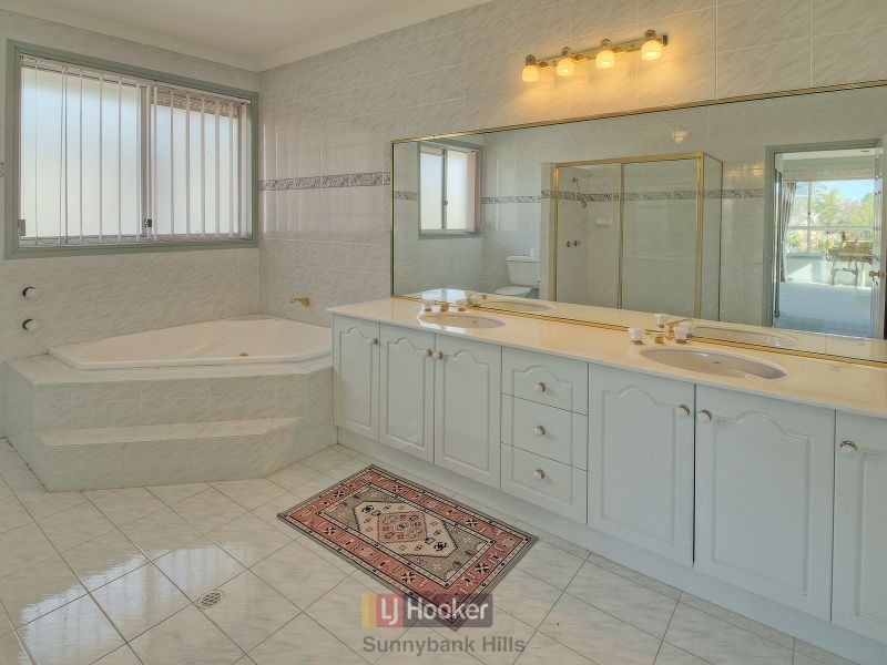 82 The Avenue, Sunnybank Hills QLD 4109