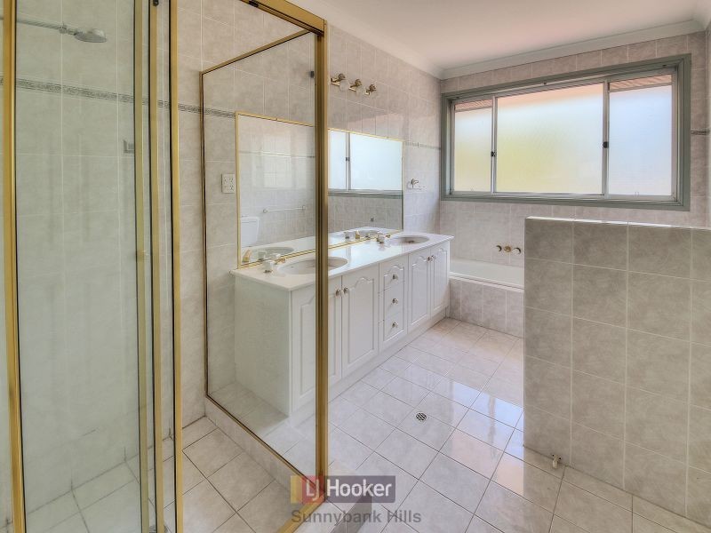 82 The Avenue, Sunnybank Hills QLD 4109