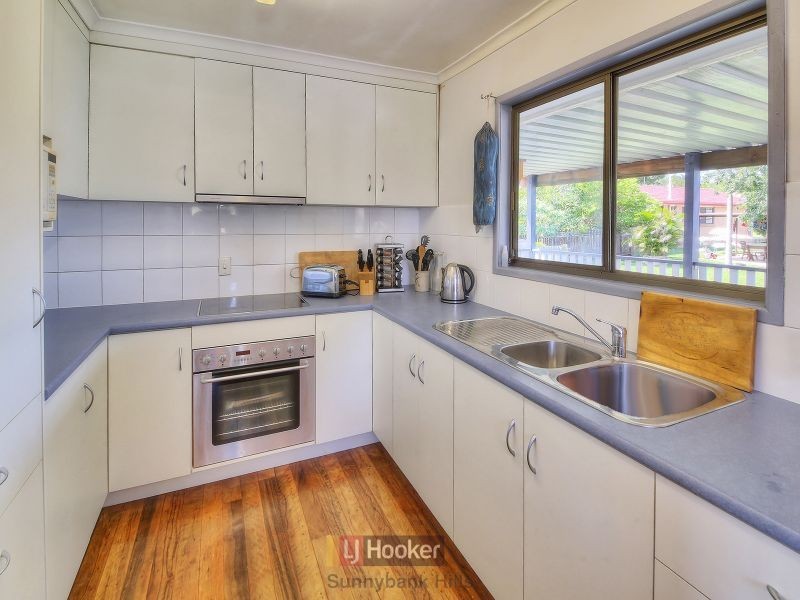 27 Javelin Street, Runcorn QLD 4113