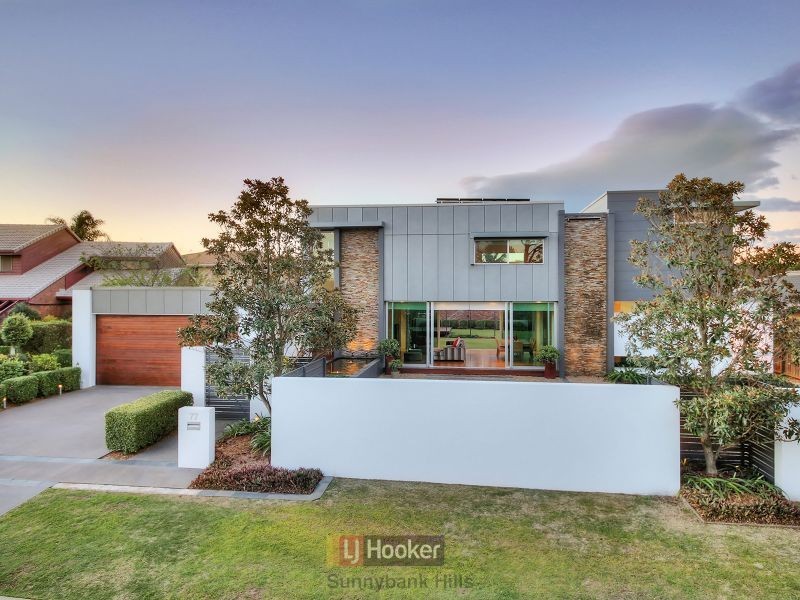 77 Janda Street, Robertson QLD 4109