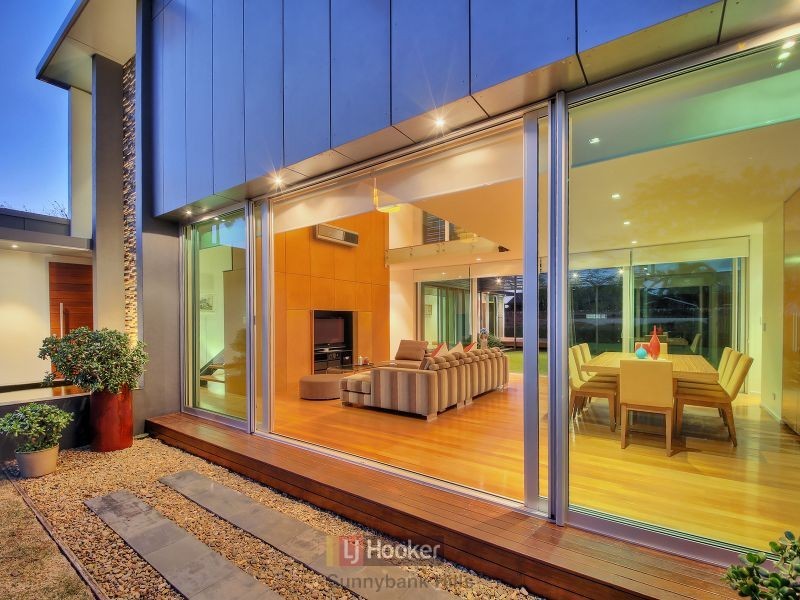 77 Janda Street, Robertson QLD 4109