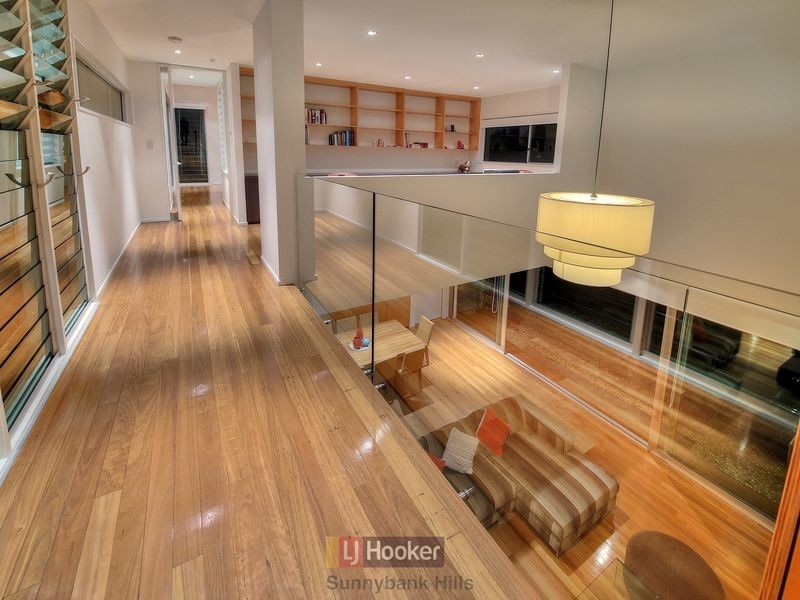 77 Janda Street, Robertson QLD 4109