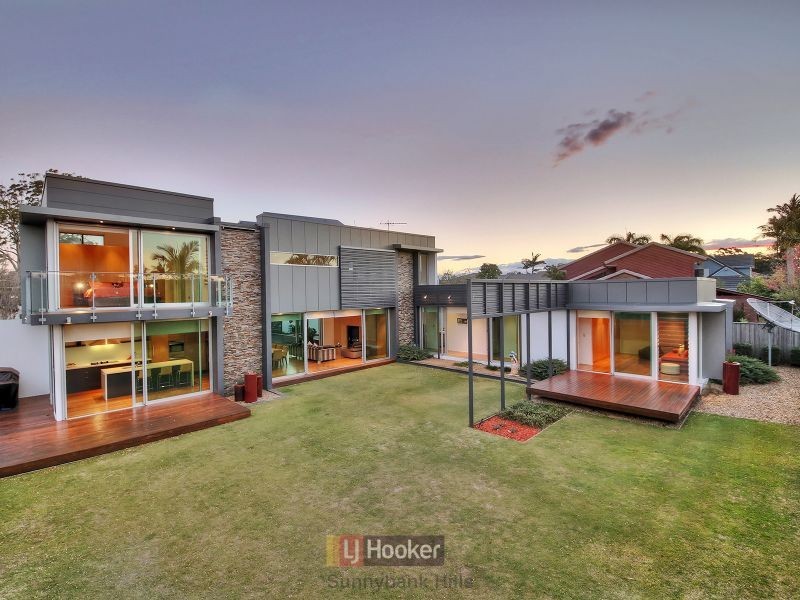 77 Janda Street, Robertson QLD 4109