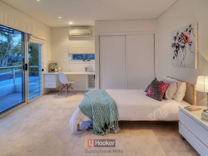 8 Silverbirch Close, Eight Mile Plains QLD 4113