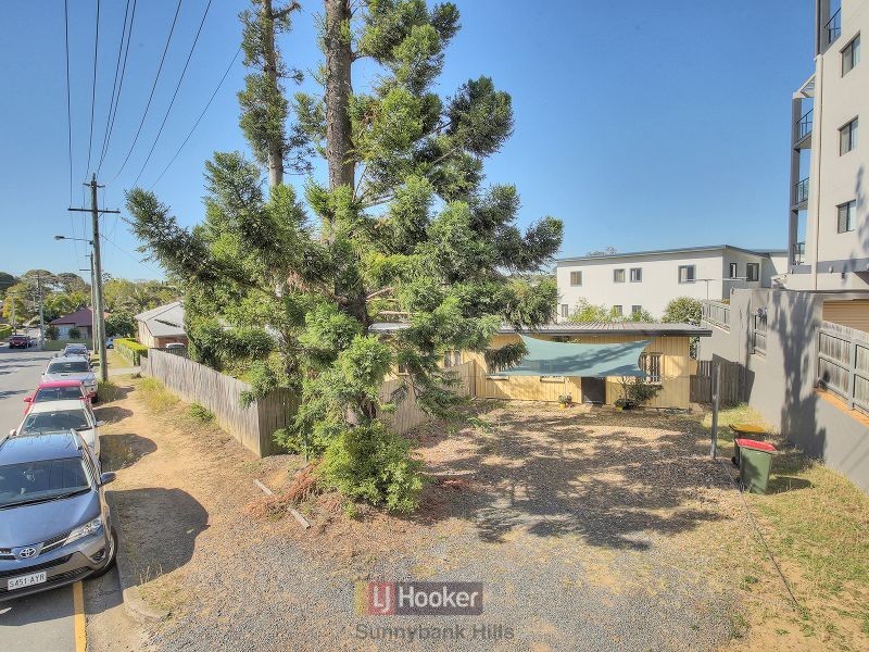 12 Sanders Street, Upper Mount Gravatt QLD 4122