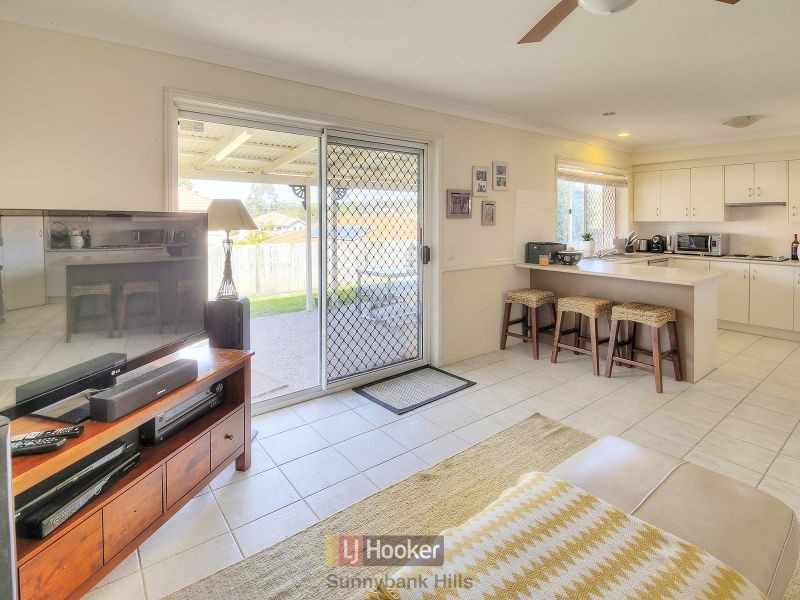 11 Pepperina Place, Drewvale QLD 4116