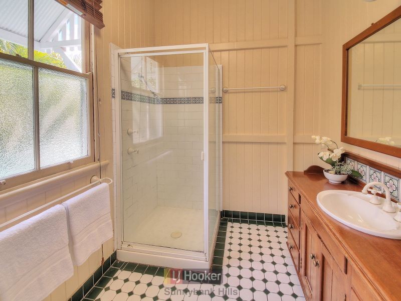 138 Payne Street, Indooroopilly QLD 4068