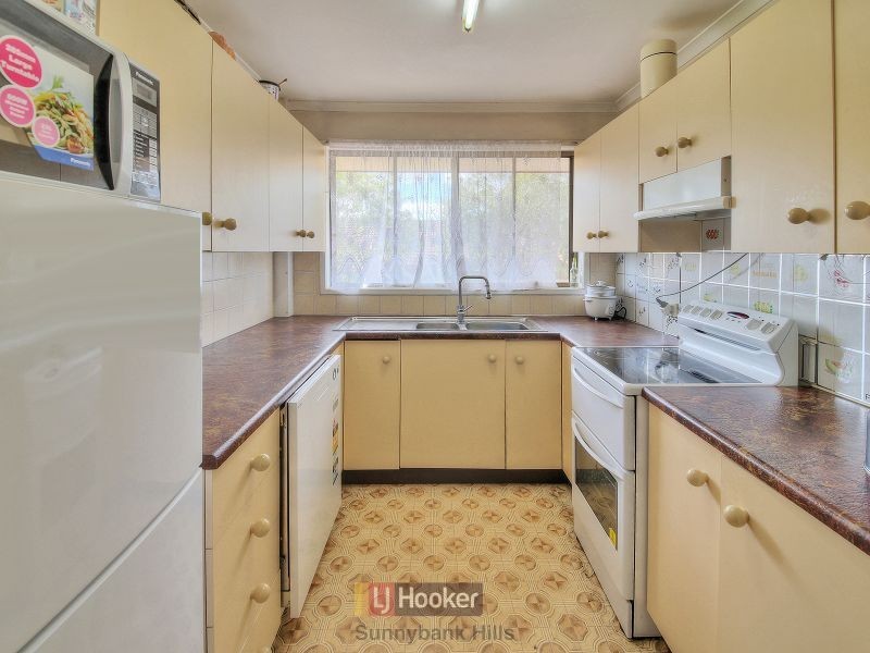 1/36 Hillardt Street, Robertson QLD 4109