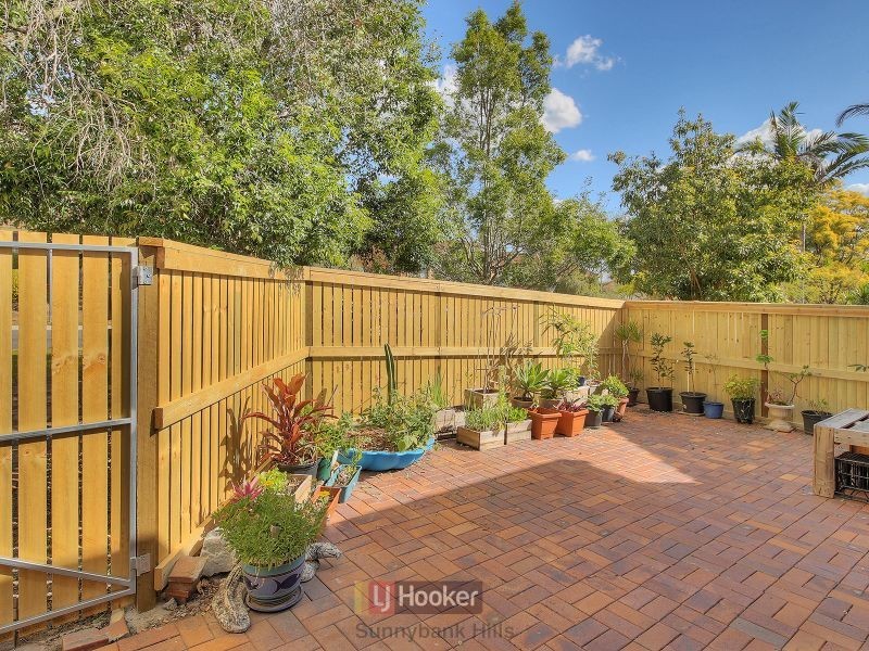 1/36 Hillardt Street, Robertson QLD 4109