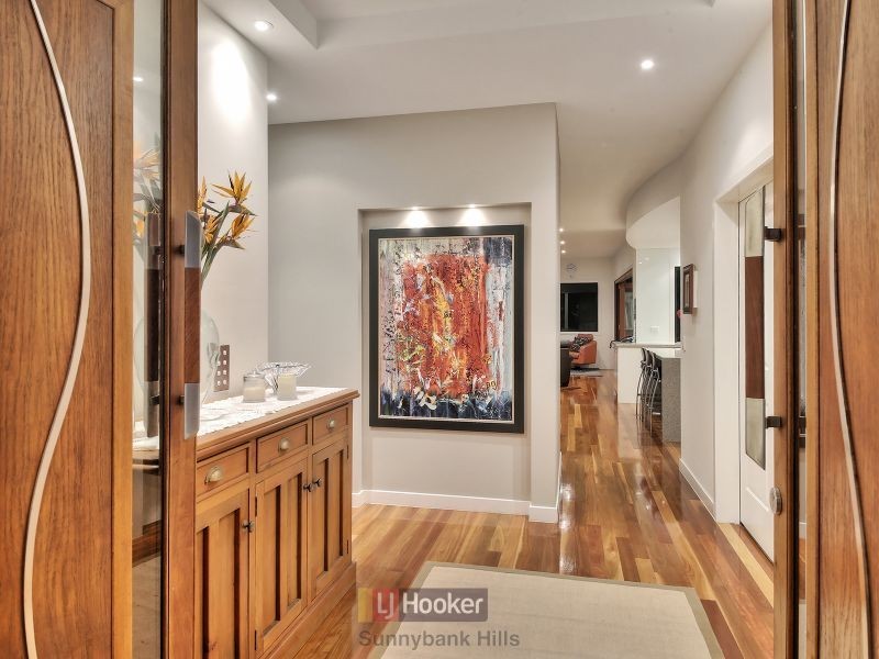 37 Freycinet Place, Calamvale QLD 4116