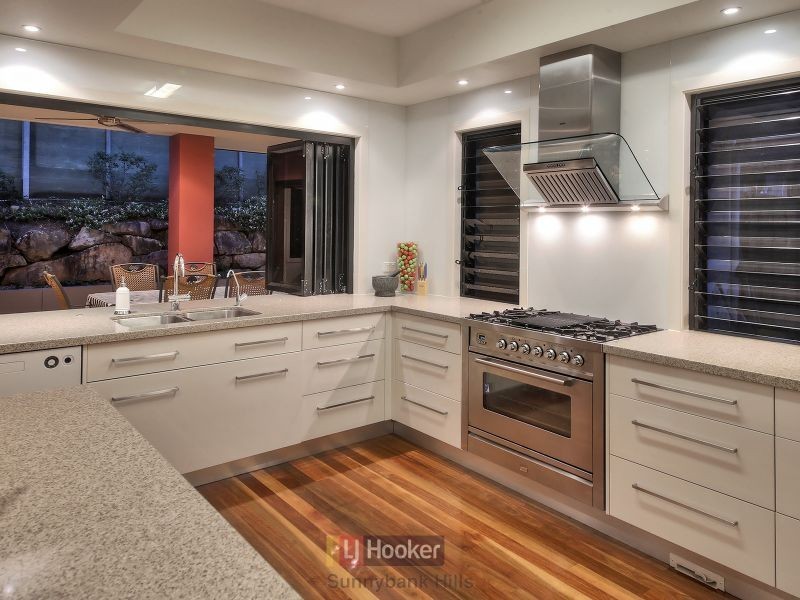 37 Freycinet Place, Calamvale QLD 4116