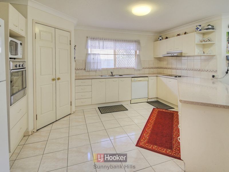 72 Lancaster Circuit, Stretton QLD 4116