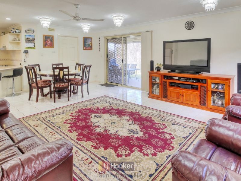 72 Lancaster Circuit, Stretton QLD 4116