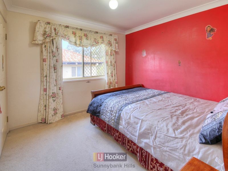 72 Lancaster Circuit, Stretton QLD 4116