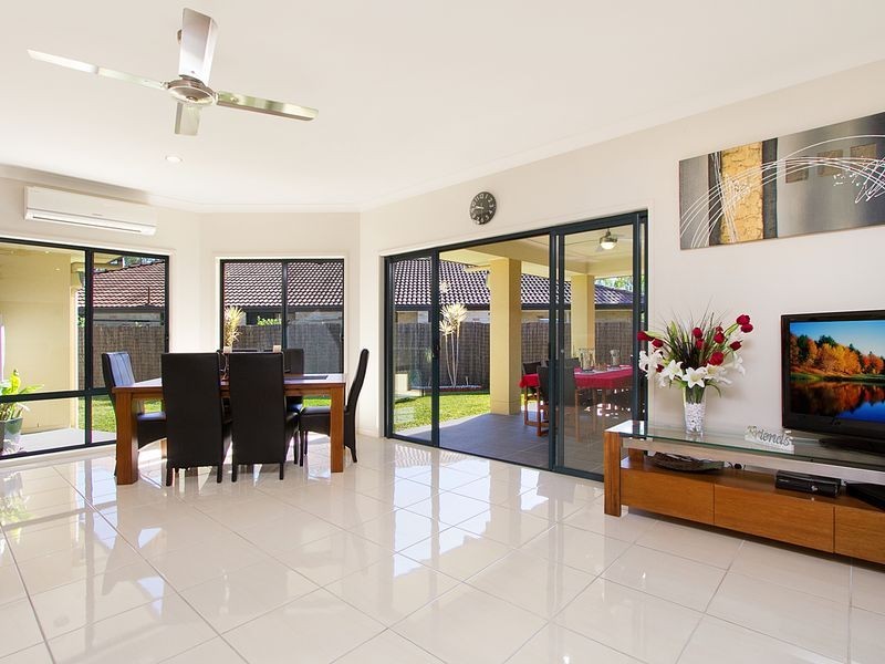 9 Copia Street, Calamvale QLD 4116