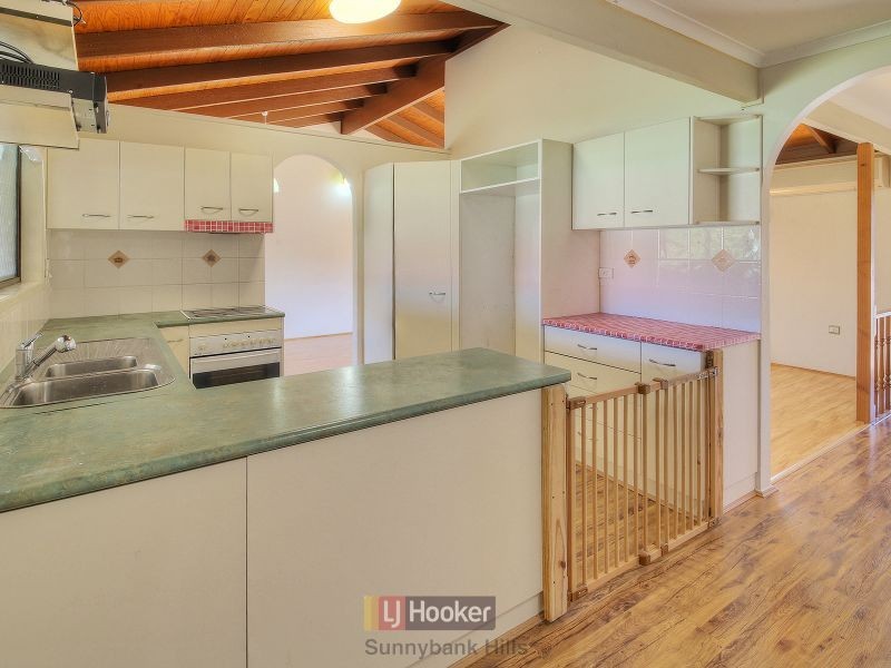 42 Hellawell Road, Sunnybank Hills QLD 4109