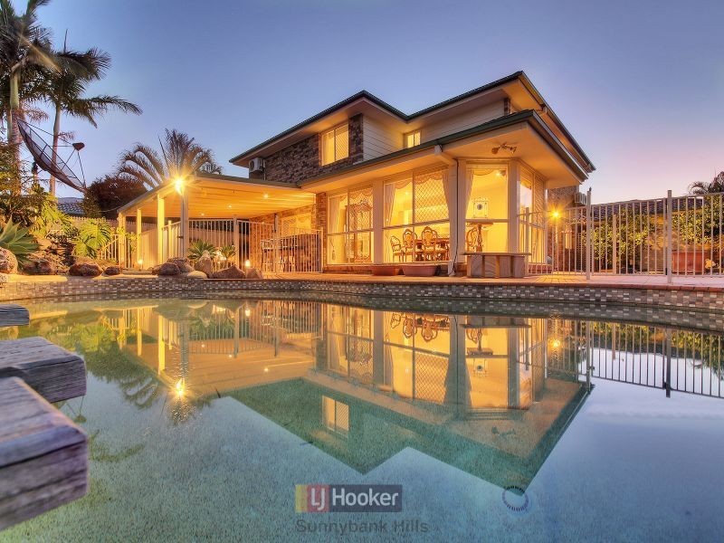 12 Brampton Street, Eight Mile Plains QLD 4113