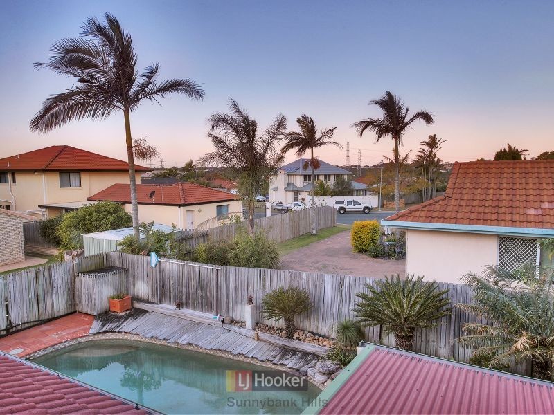 12 Brampton Street, Eight Mile Plains QLD 4113