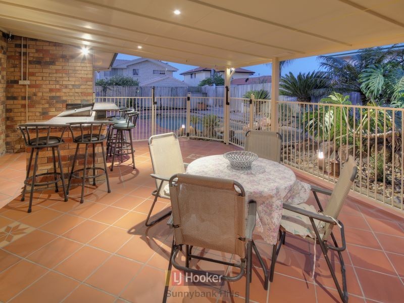 12 Brampton Street, Eight Mile Plains QLD 4113